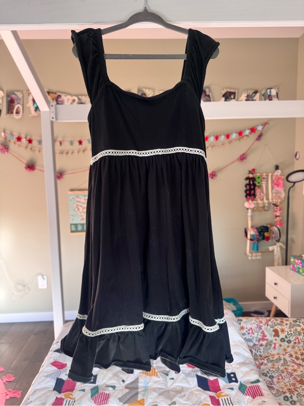 Janie and Jack Black Sleeveless Ruffle Dress Girls Size 6